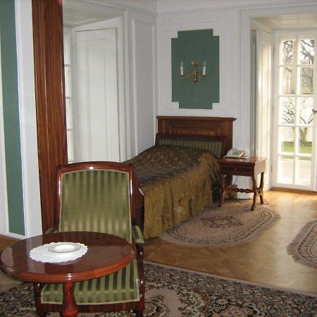 Hotel Butikowy Palac Jablonna Extérieur photo