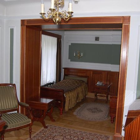 Hotel Butikowy Palac Jablonna Extérieur photo