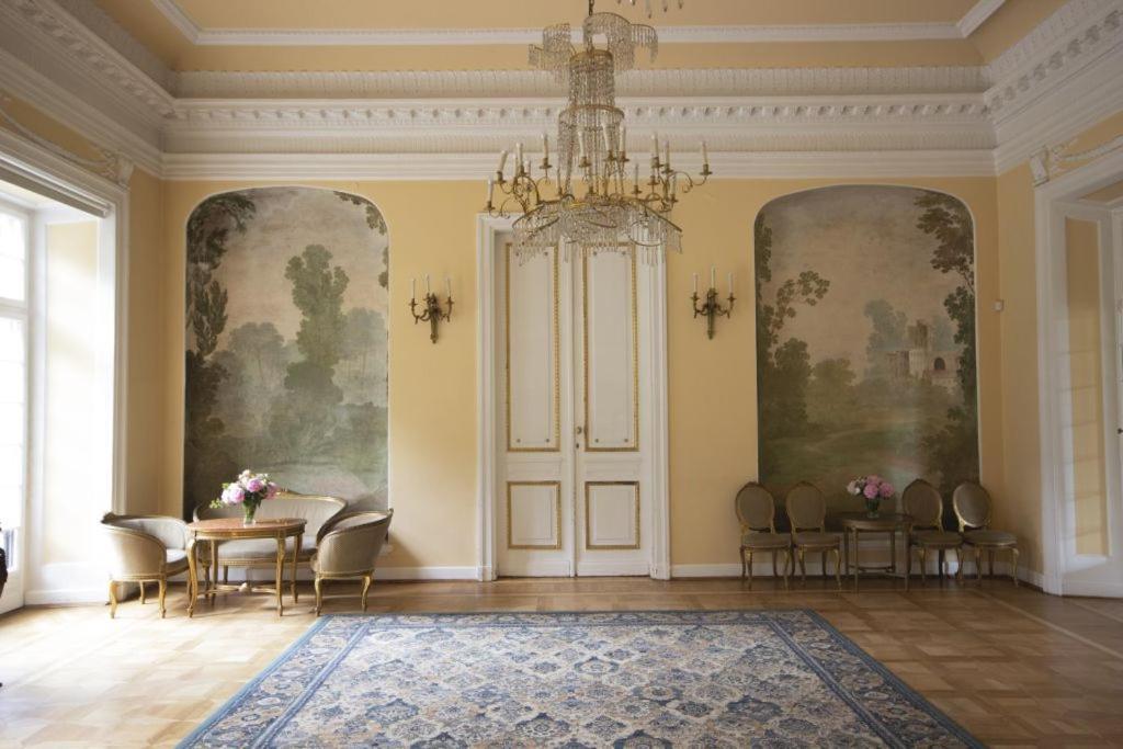 Hotel Butikowy Palac Jablonna Extérieur photo